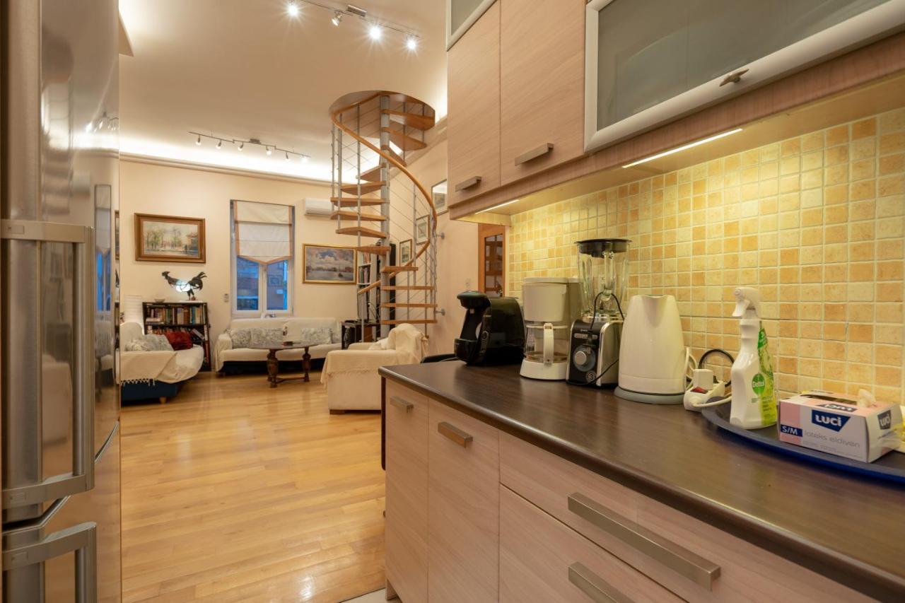 Acropolis Metro St.3 Bedrοοms 6 Persons Maisonette أثينا المظهر الخارجي الصورة