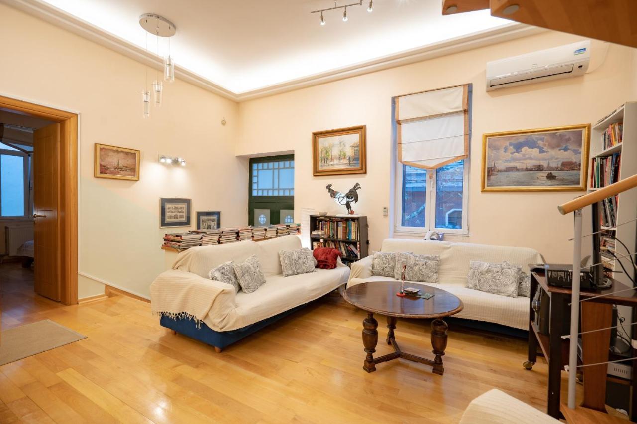 Acropolis Metro St.3 Bedrοοms 6 Persons Maisonette أثينا المظهر الخارجي الصورة