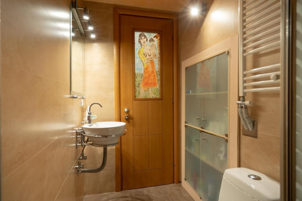 Acropolis Metro St.3 Bedrοοms 6 Persons Maisonette أثينا المظهر الخارجي الصورة