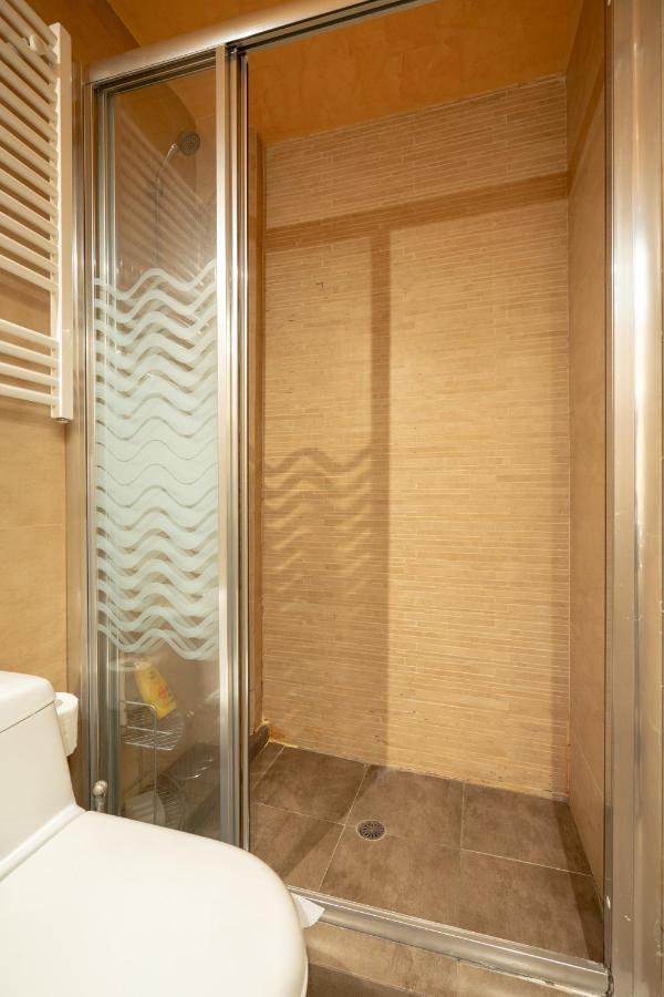 Acropolis Metro St.3 Bedrοοms 6 Persons Maisonette أثينا المظهر الخارجي الصورة