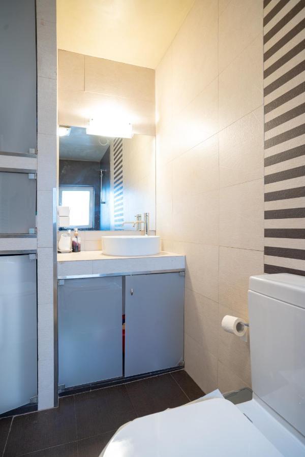 Acropolis Metro St.3 Bedrοοms 6 Persons Maisonette أثينا المظهر الخارجي الصورة