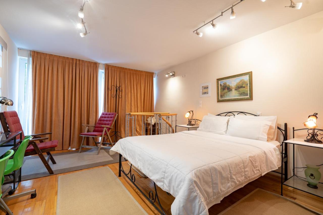 Acropolis Metro St.3 Bedrοοms 6 Persons Maisonette أثينا المظهر الخارجي الصورة